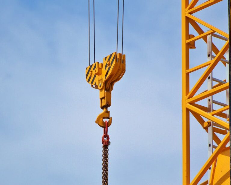 Read more about the article Vinç Taşıyıcı Teker İmalatı: İşte Bilmeniz Gereken Her Şey