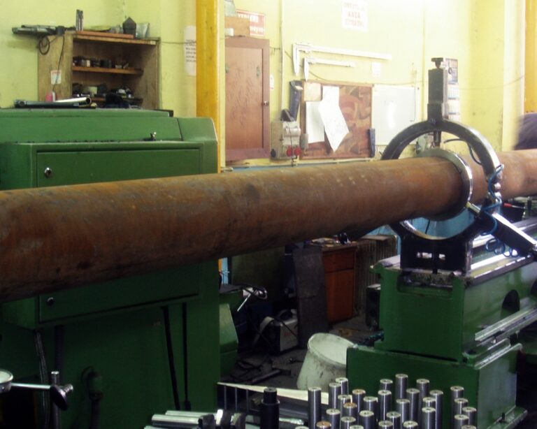 Read more about the article Makina Yedek Parça Revizyonunun Önemi ve Faydaları