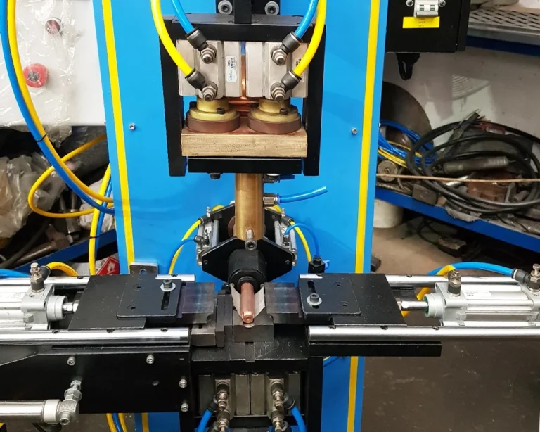 Read more about the article Otomatik Filtre Kaynak Makina İmalatı Gebze